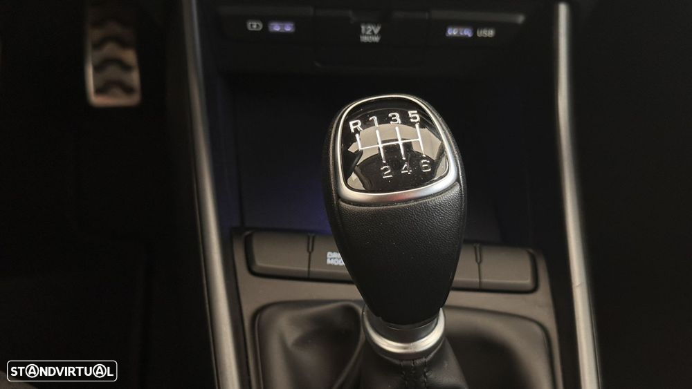 Hyundai Bayon 1.0 T-GDI Premium - 6