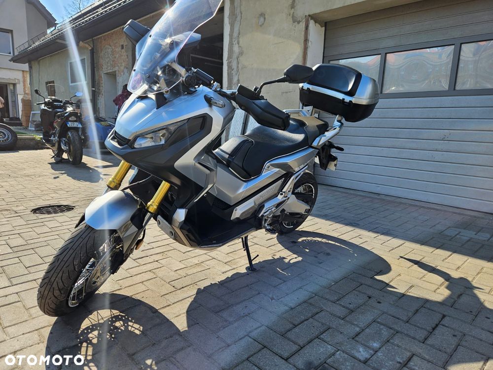 Honda X-ADV - 1