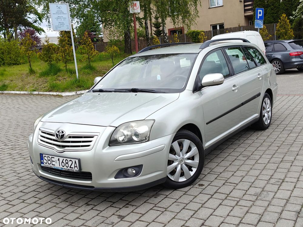Toyota Avensis 2.0 D-4D Sol Premium - 14