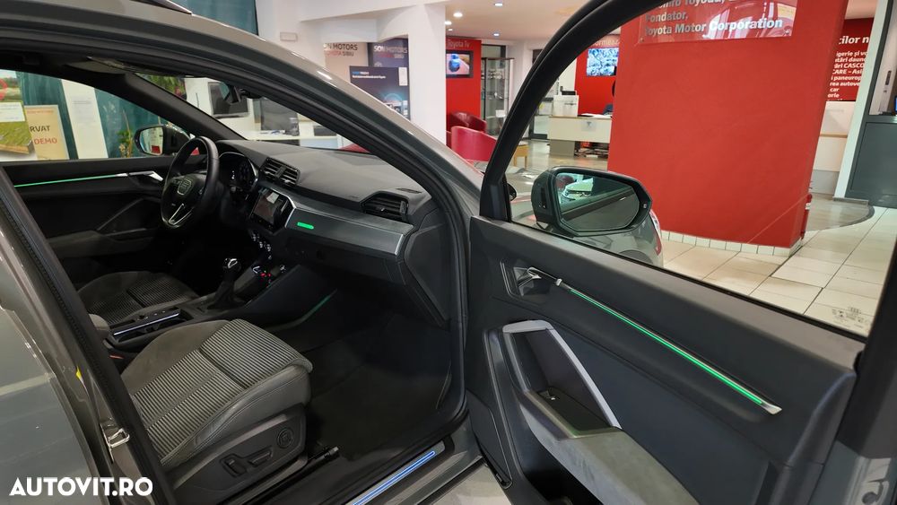 Audi Q3 45 TFSIe S tronic - 14