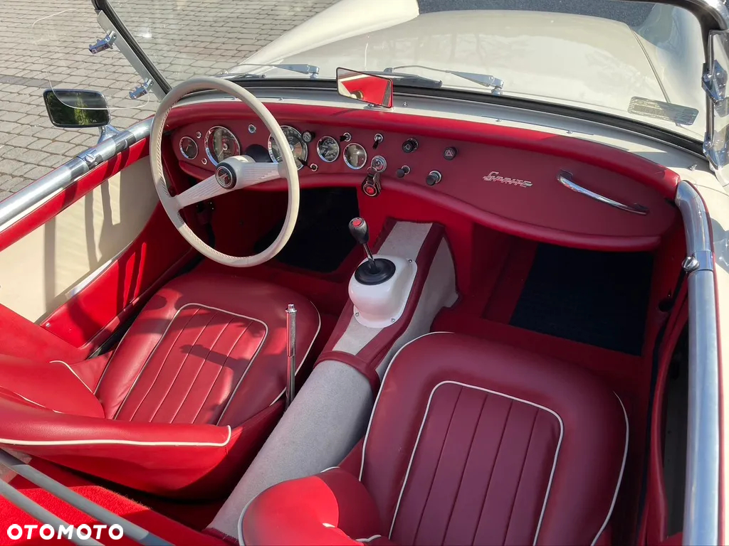 Austin Healey - 6