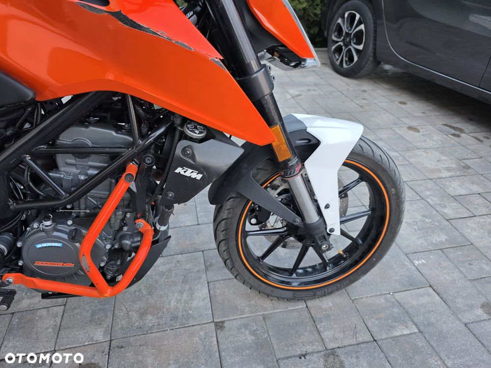 KTM Duke - 5