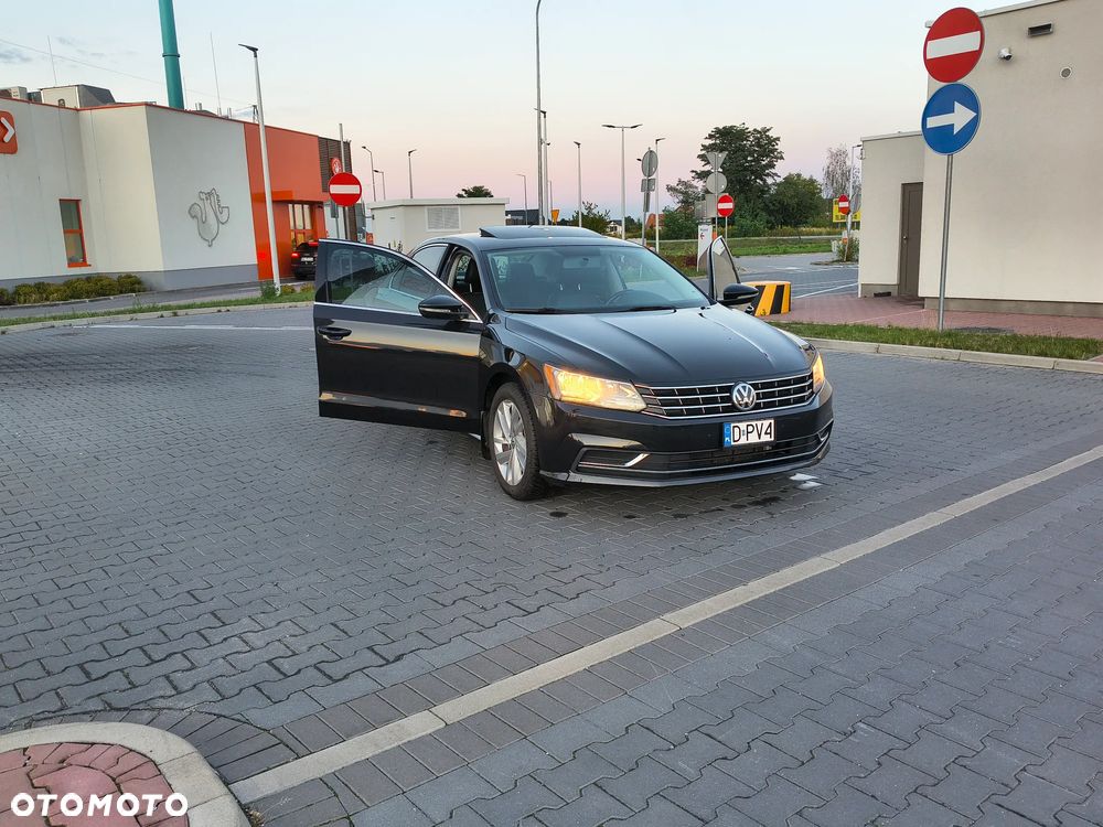 Volkswagen Passat - 8