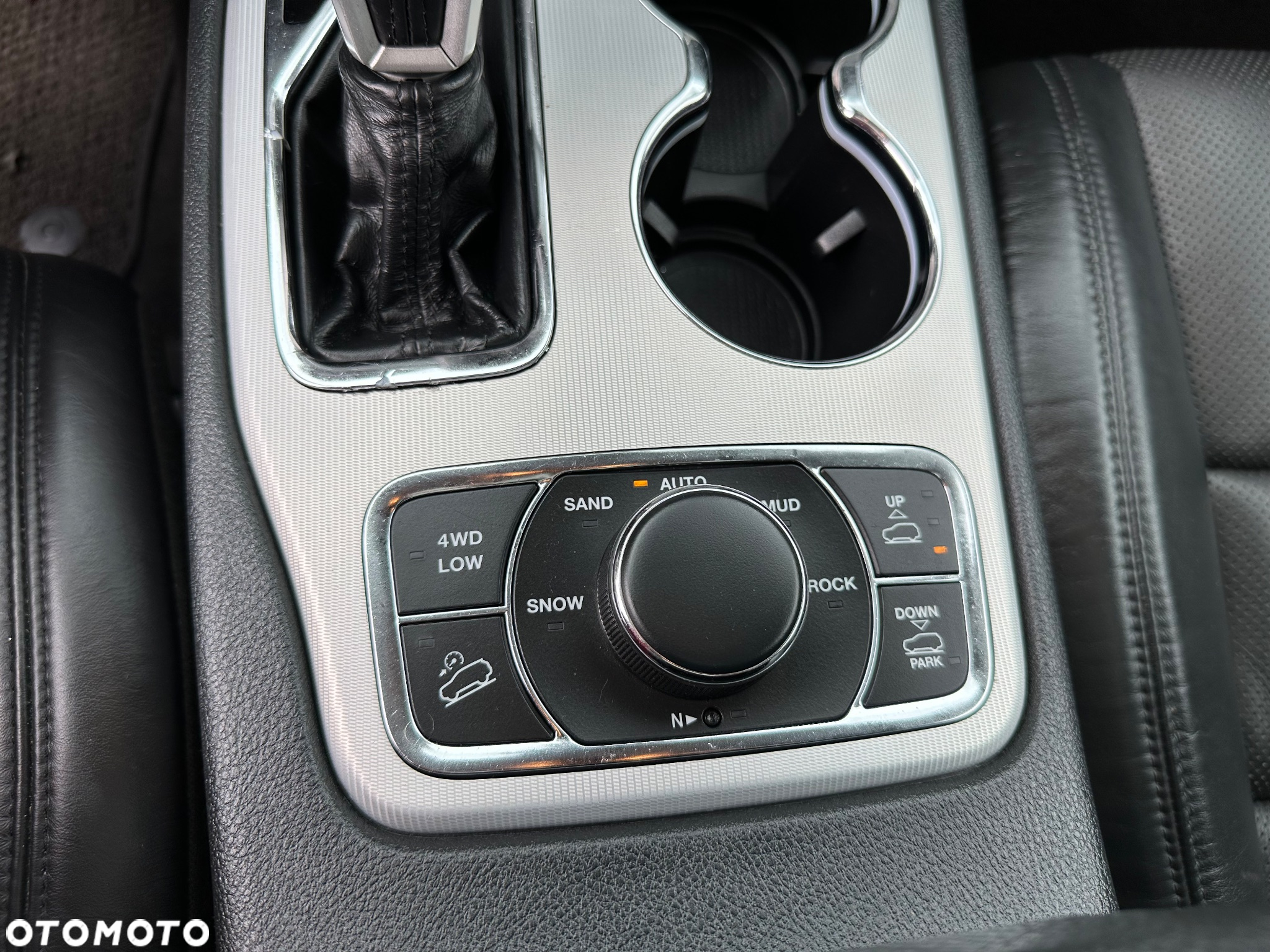 Jeep Grand Cherokee 3.0 CRD Summit - 26