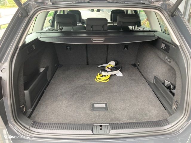 VW Passat Variant 1.4 TSI DSG GTE - 39