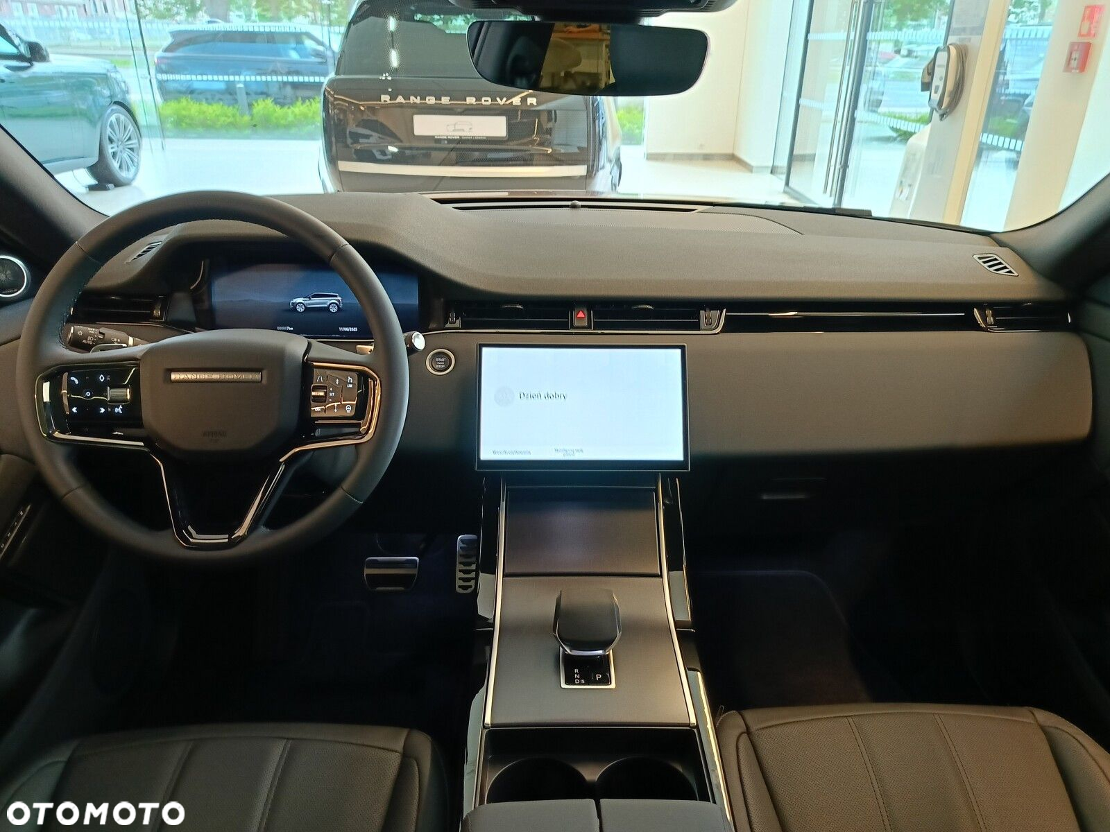 Land Rover Range Rover Evoque - 16