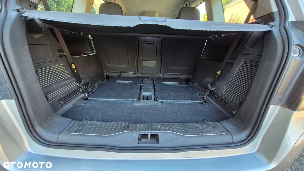Opel Zafira 2.2 Elegance - 11