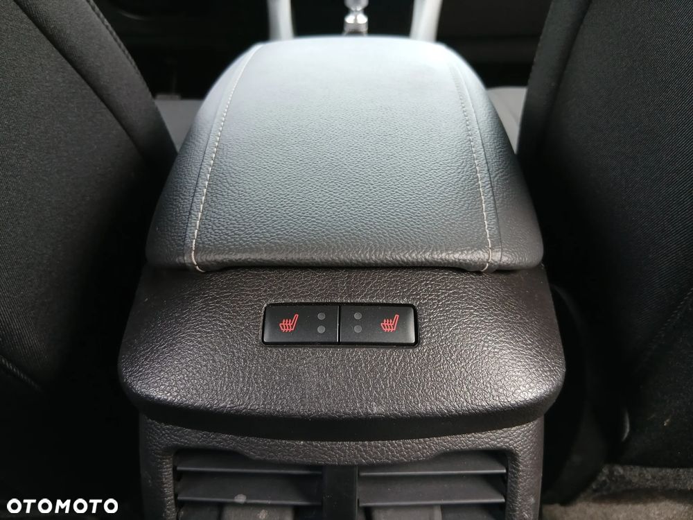 Ford Mondeo 2.0 EcoBlue Trend - 18