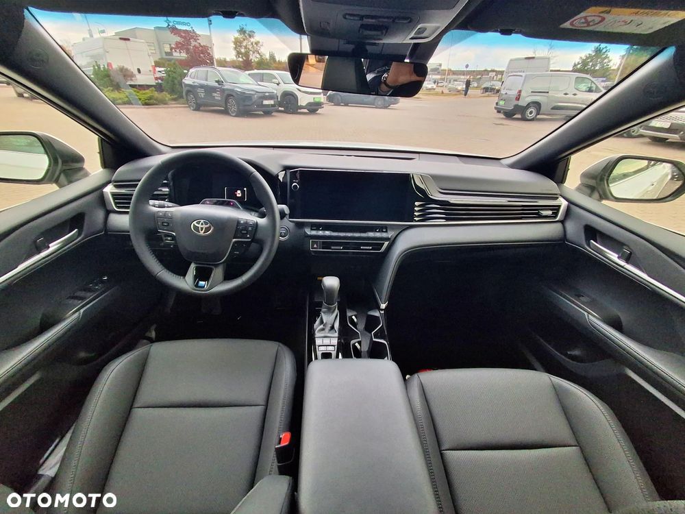 Toyota Camry 2.5 Hybrid Dynamic Force Comfort e-CVT - 14