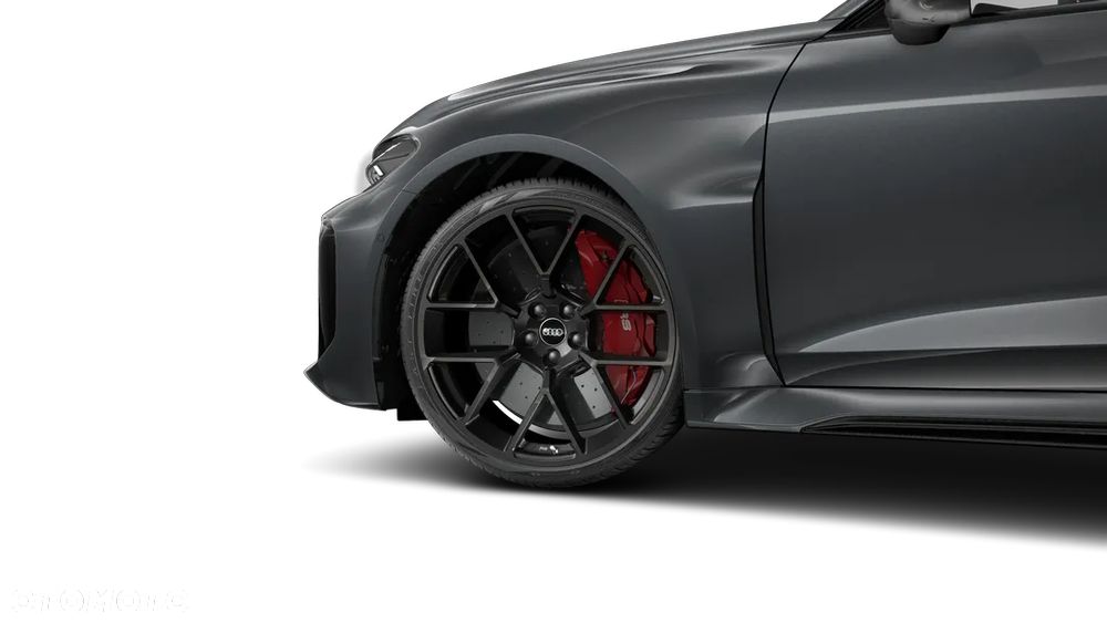 Audi RS5 Avant - 7