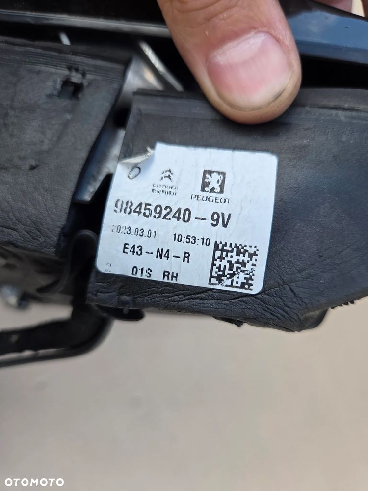Lusterko prawe przednie 16+1 PIN Kamera Citroen C5X  98459240 - 11