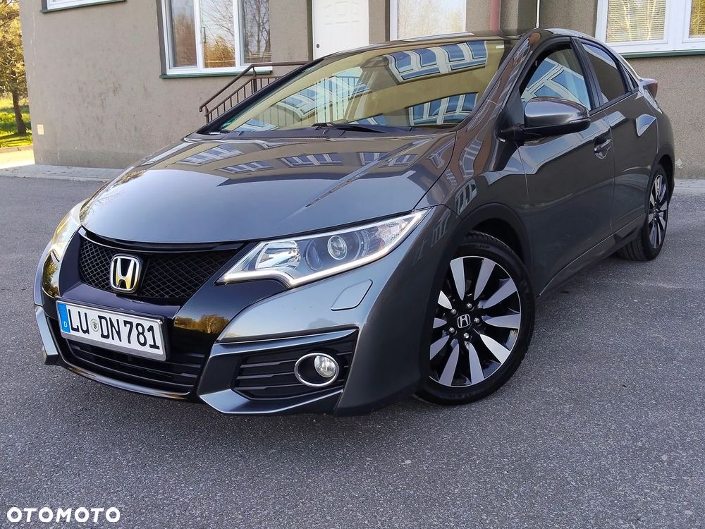 Honda Civic 1.8 i-VTEC Executive - 1