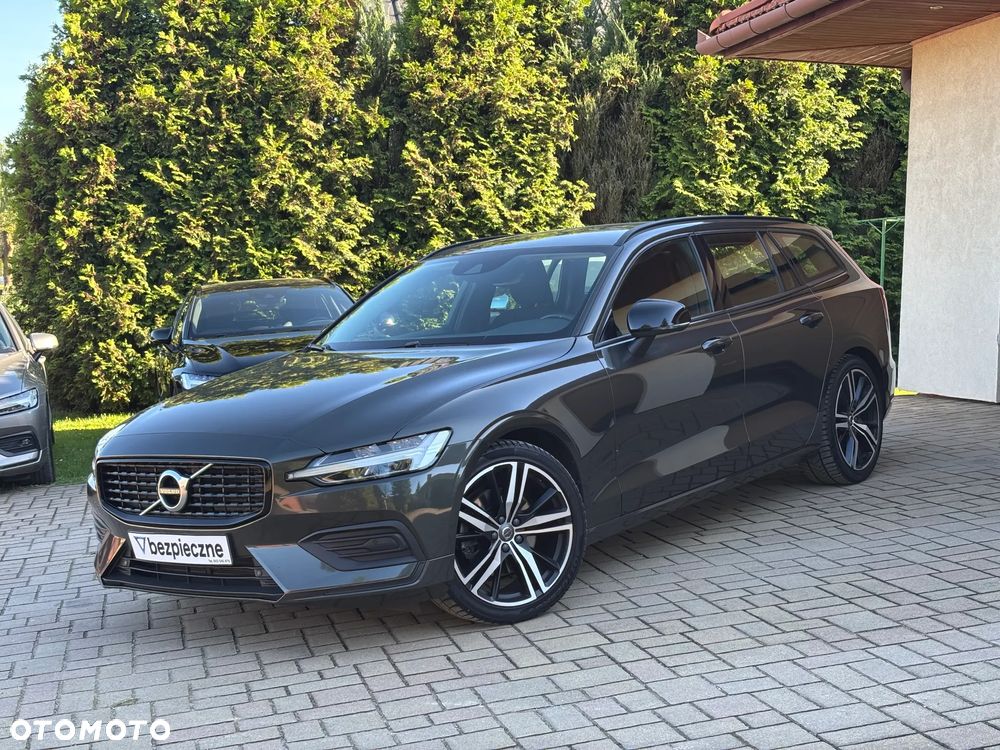 Volvo V60 B3 B DKG Momentum Pro - 2