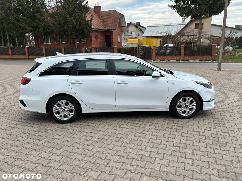 Kia Ceed 1.5 T-GDI OPF JBL Sound Edition - 6