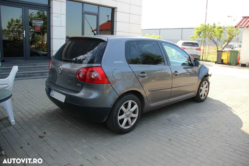 Volkswagen Golf 1.9 TDI DPF Goal - 7