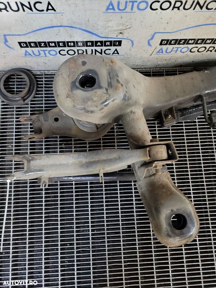 Punte spate SsangYong Korando III Facelift 2013 2.0 D 2013 - 2017 SUV 4 Usi (1284) 4x4 - 3