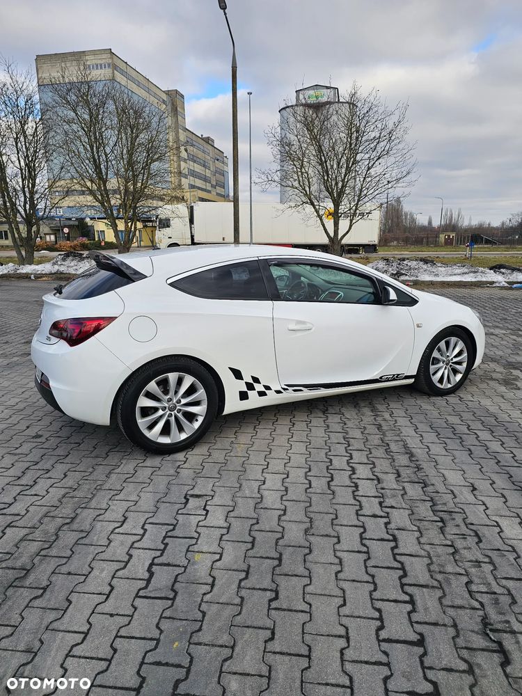 Opel Astra 1.6 T SIDI Sport S&S - 8