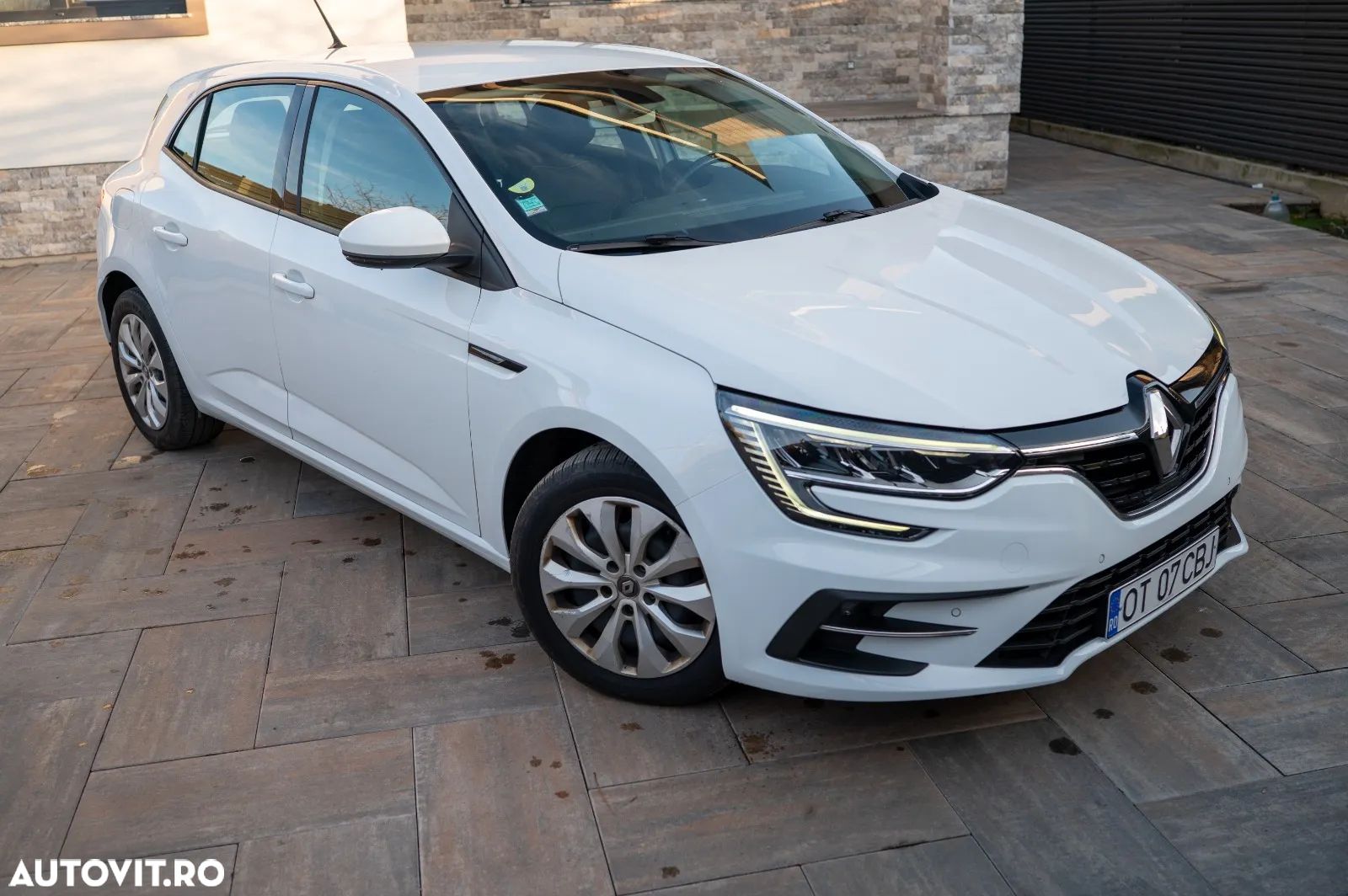 Renault Megane BLUE dCi Limited - 1