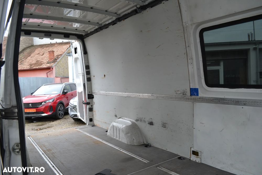 Volkswagen CRAFTER L4H3 2.0 TDI 163 CP E5 - 19
