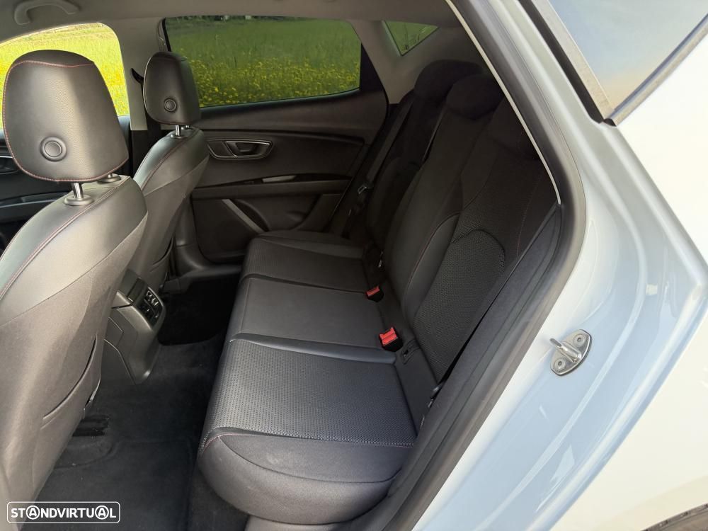 SEAT Leon 2.0 TDI DPF S&S FR - 19