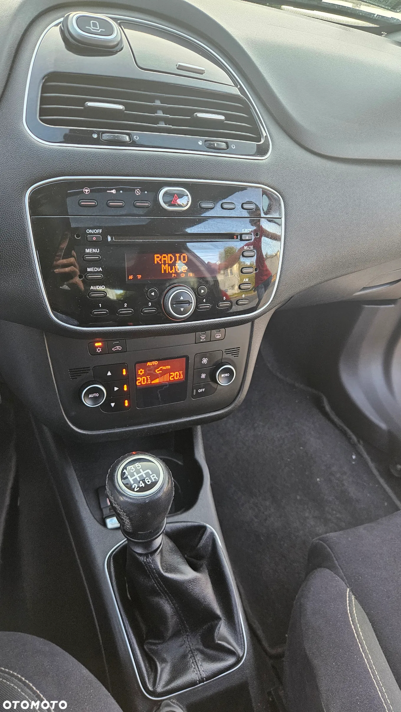 Fiat Punto 1.4 Multiair Lounge S&S - 19