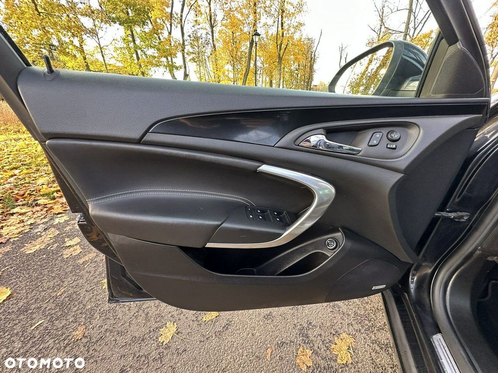 Opel Insignia - 18