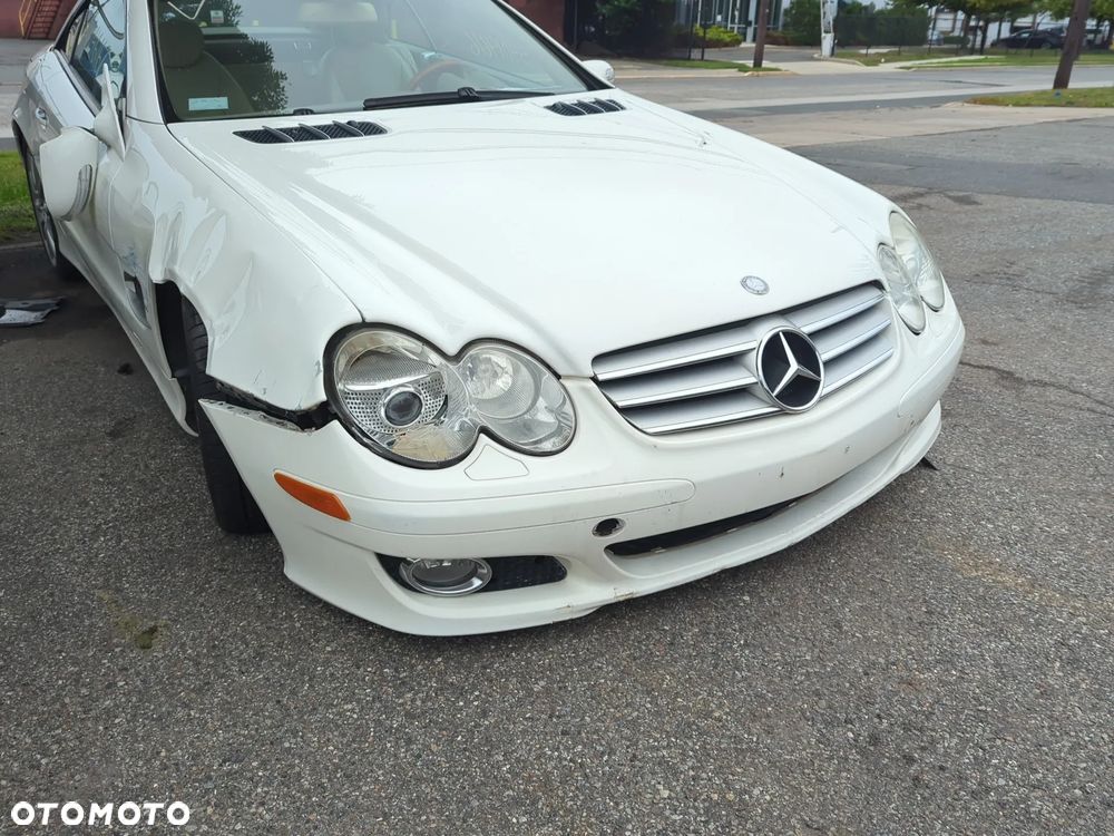 Mercedes-Benz SL - 19