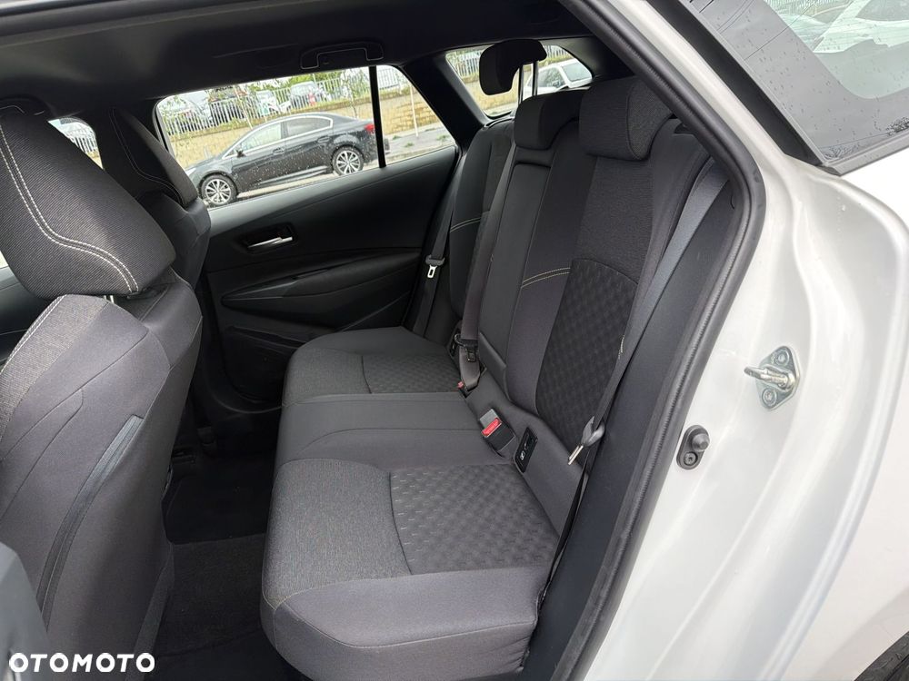 Toyota Corolla 1.8 Hybrid Comfort - 10