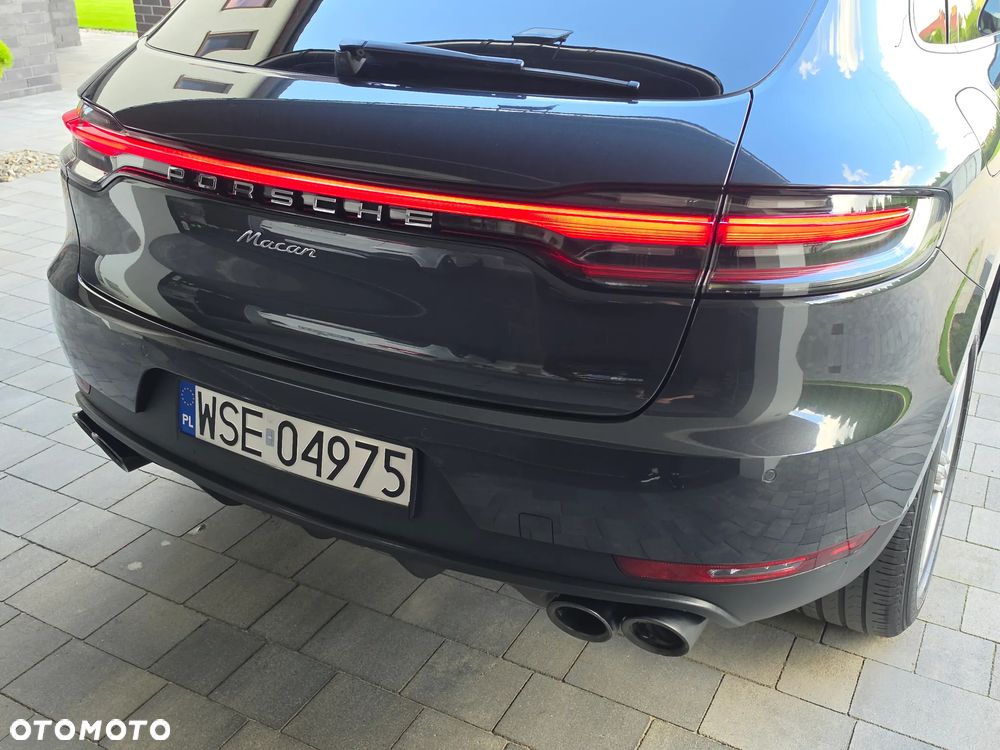Porsche Macan - 32
