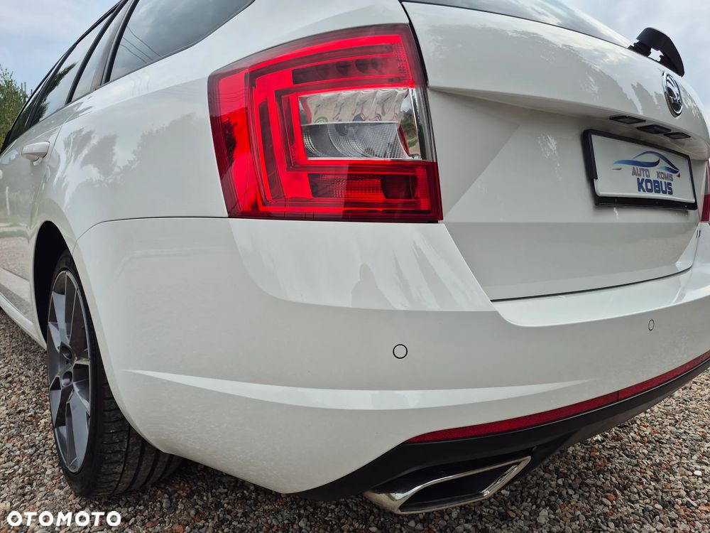 Skoda Octavia 2.0 TDI RS DSG - 8
