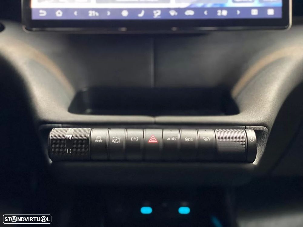 BYD Dolphin 60.4 kWh Design - 22
