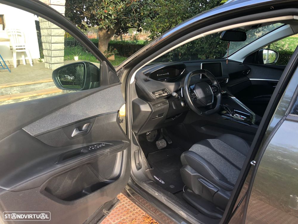 Peugeot 5008 BlueHDI 120 EAT6 Allure - 14