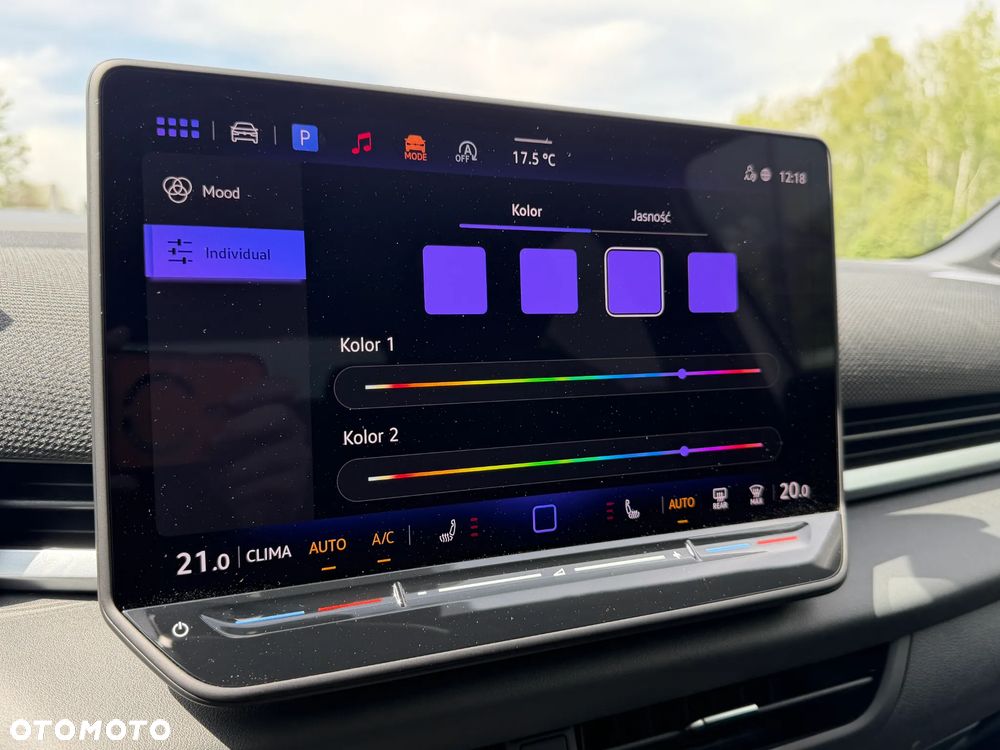 Volkswagen T-Roc 1.5 eTSI R-Line DSG - 37