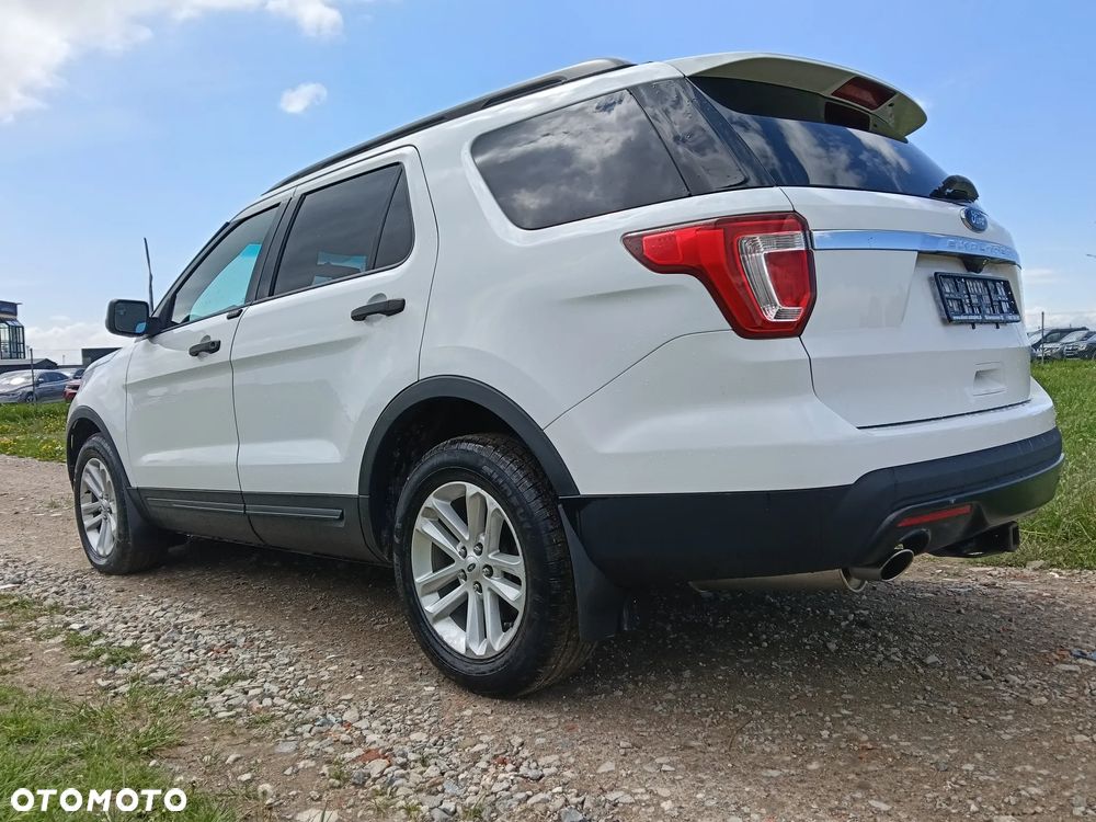 Ford Explorer - 4