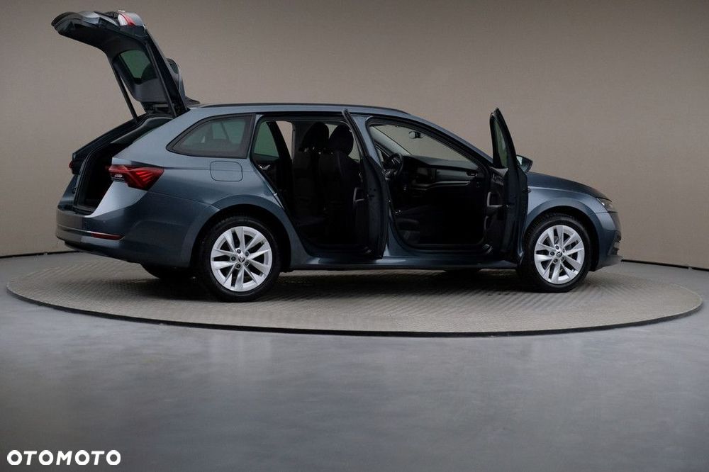 Skoda Octavia 2.0 TDI Ambition DSG - 6
