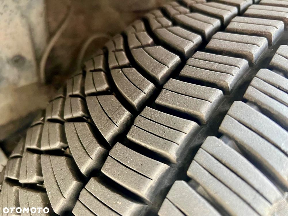 Subaru Forester 2.0 X - 30