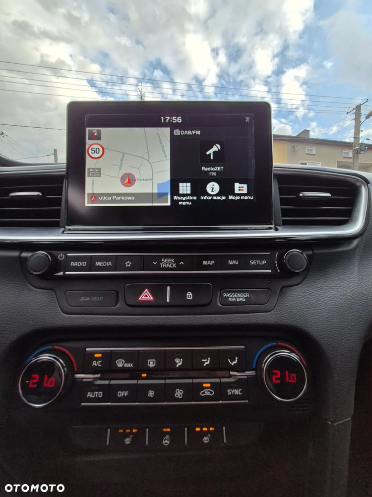 Kia Ceed 1.6 CRDi DCT GT Line - 33