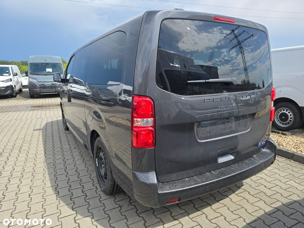 Fiat Ulysse 2.2 Business EAT8 - 4