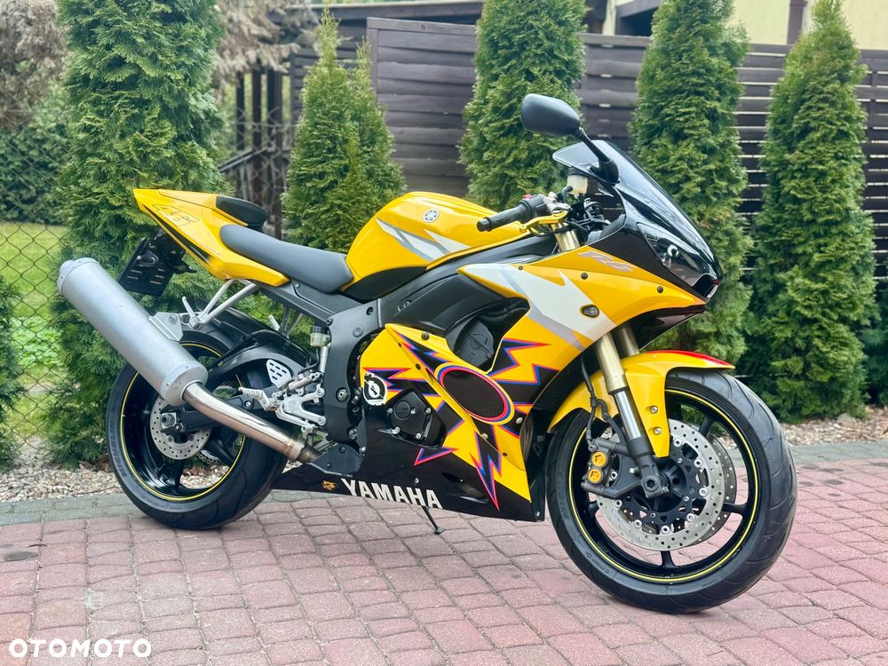 Yamaha YZF - 2