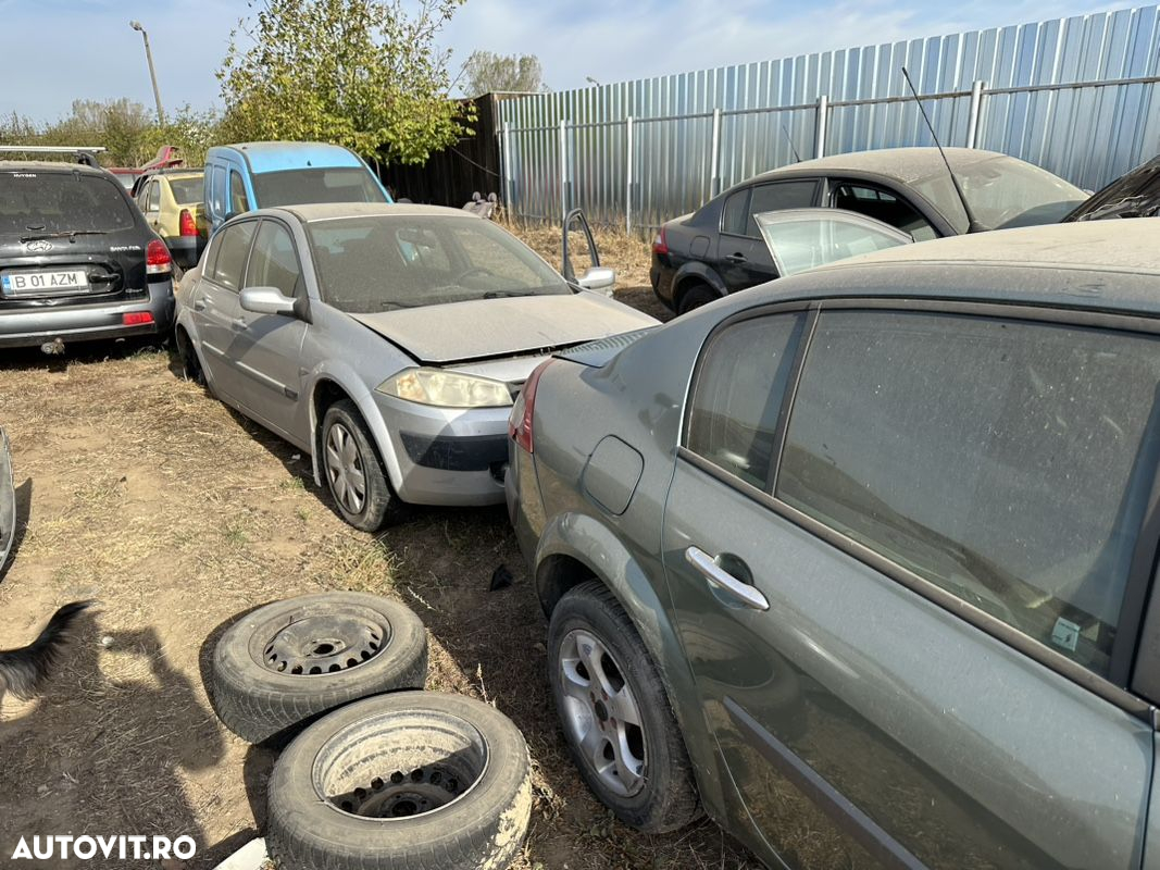 Dezmembrez Renault Megane 2 - 3