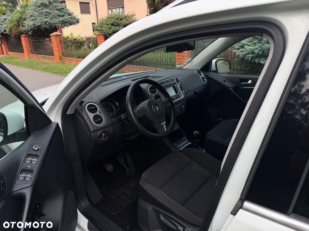 Volkswagen Tiguan 2.0 TDI R-Style - 13