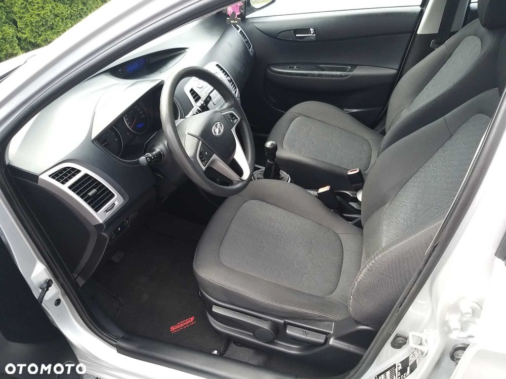 Hyundai i20 - 7