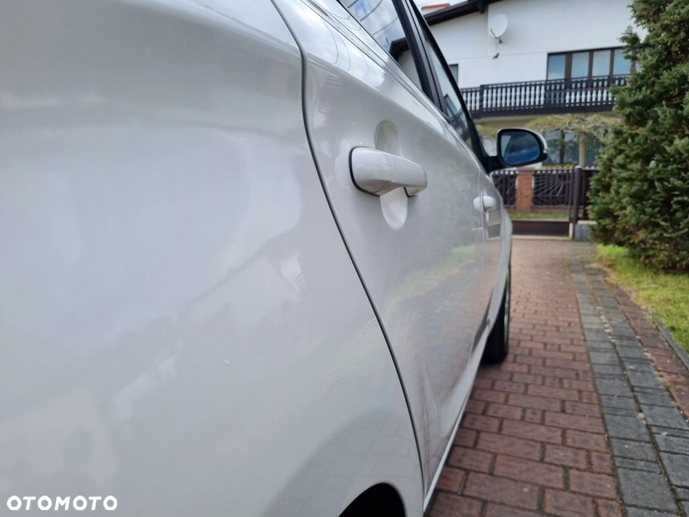 Hyundai i20 1.4 Style EU5 - 13