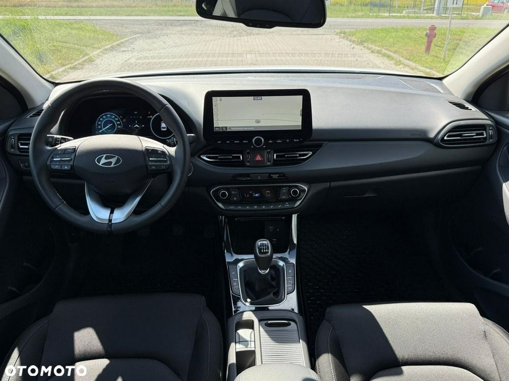 Hyundai i30 - 24