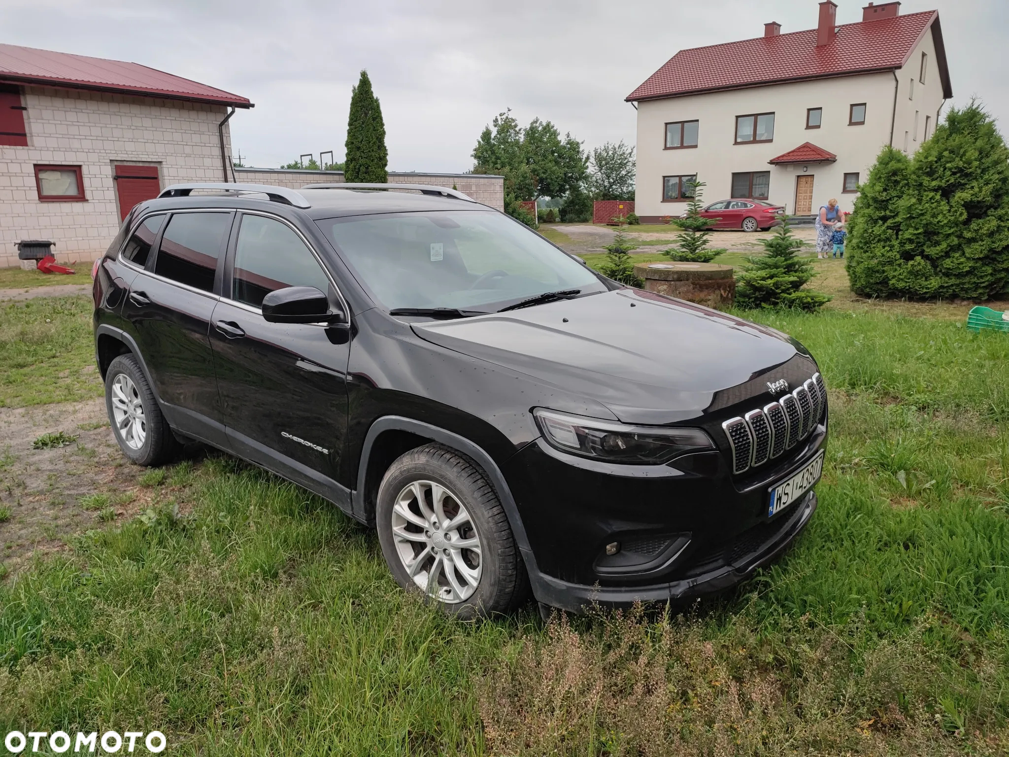 Jeep Cherokee - 18