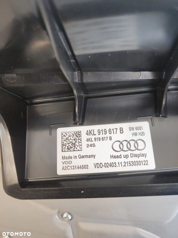 Wyświetlacz head up eu Audi Q8 e-tron etron lift - 6