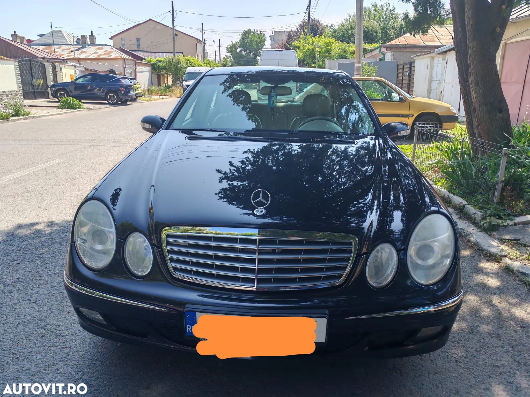Mercedes-Benz CE - 2