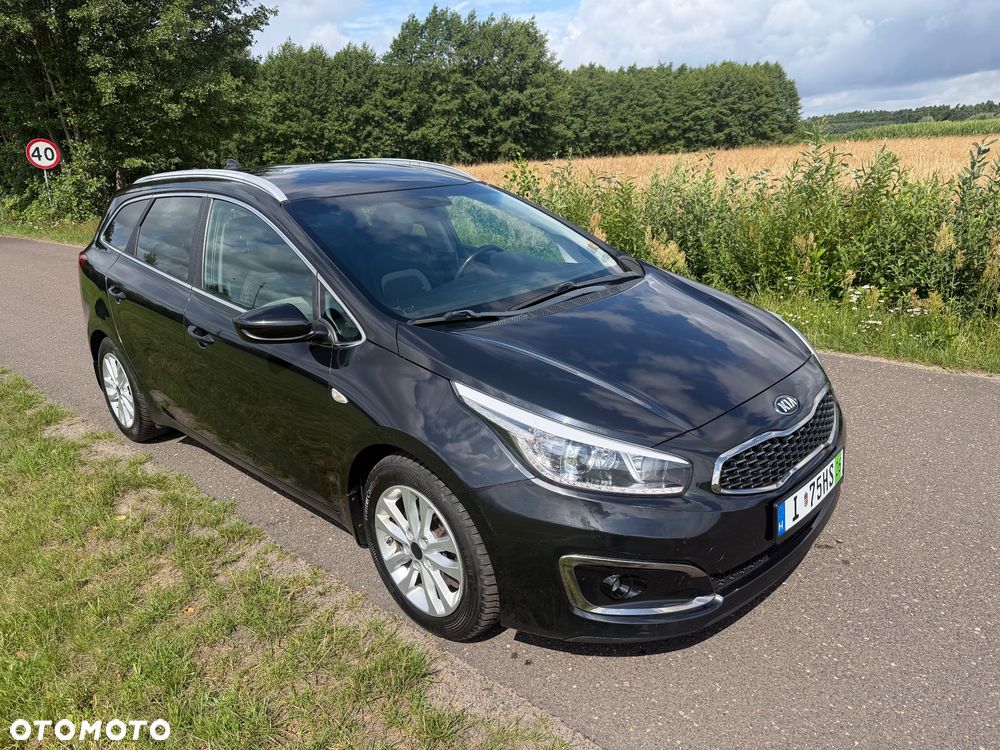 Kia Ceed - 4