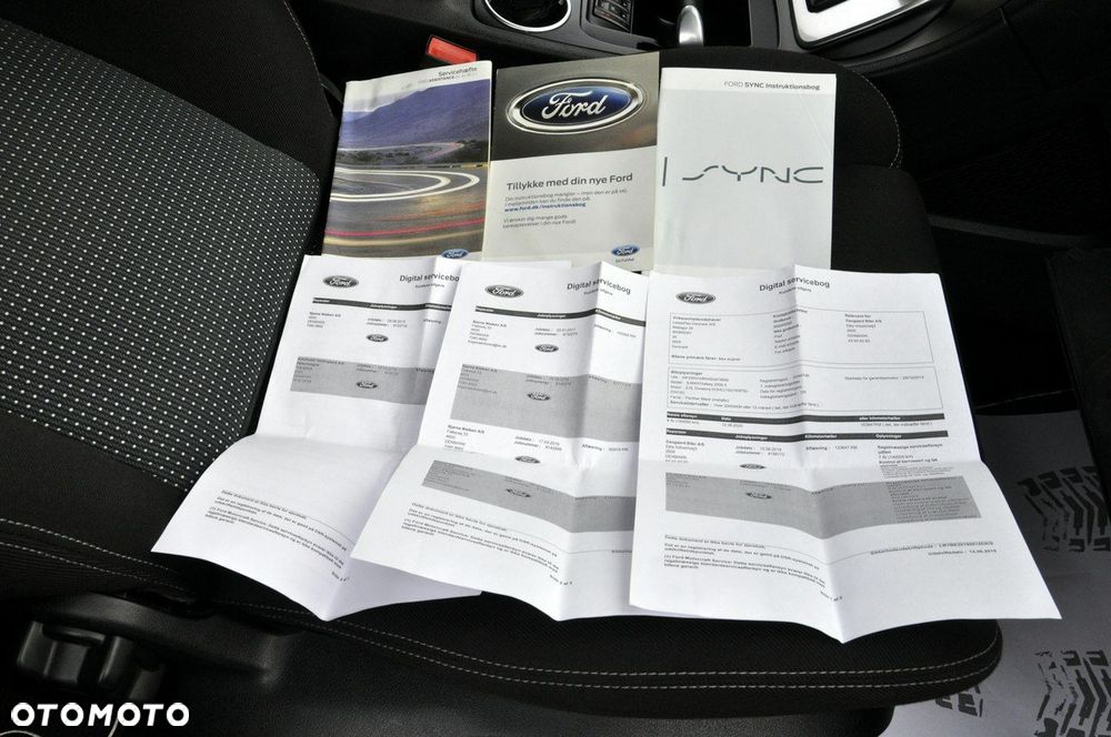 Ford S-Max 2.0 TDCi DPF Titanium X - 10