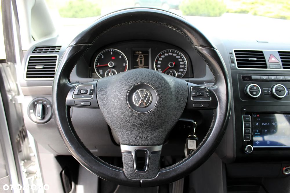 Volkswagen Touran 1.6 TDI DPF Comfortline - 25